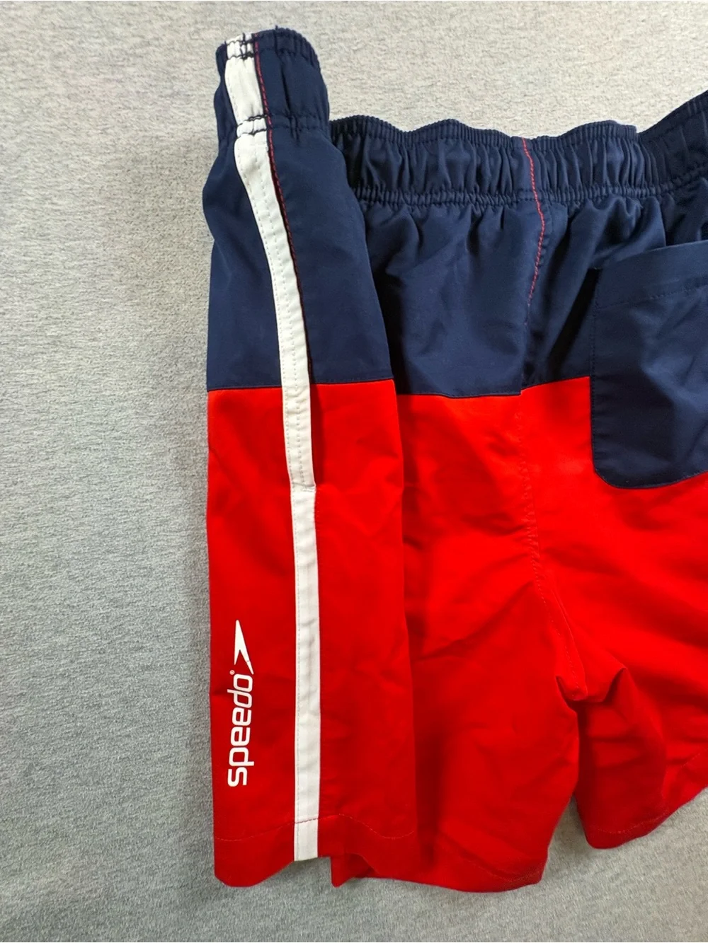 Speedo Mens Red White Navy Blue Elastic Waist Drawstring Swim Trunks Shorts Sz M